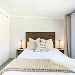 Studio Apartment In Colourful Bo-Kaap
